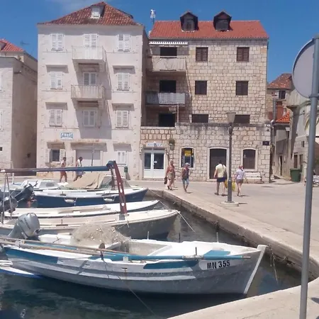 Keti Apartamento Milna (Brac)